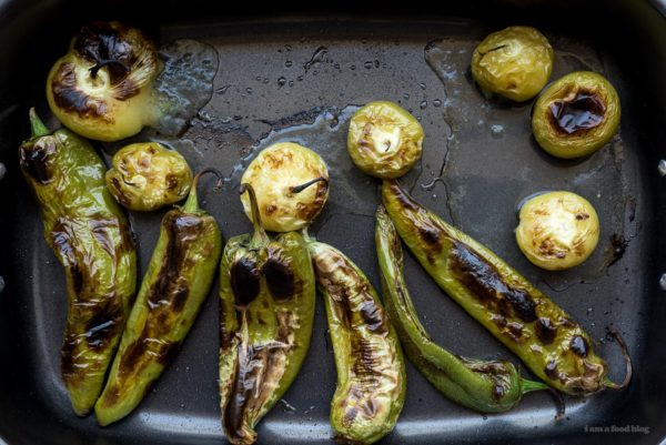 Easy 4 Ingredient Hatch Chile Salsa Verde | www.iamafoodblog.com
